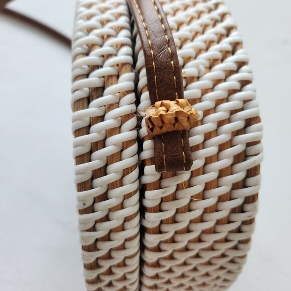 ASOS Round White Brown Woven Canteen Crossbody Bag Boho Beach Tropical Festival - Picture 8 of 13